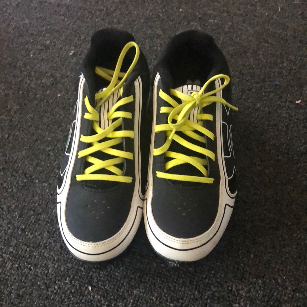 Softball cleats, Size 7 (women), hardly ever worn